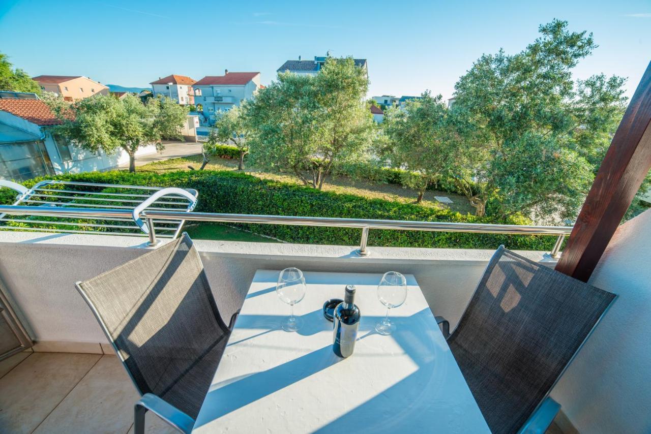 Apartments Keran Sukošan Esterno foto