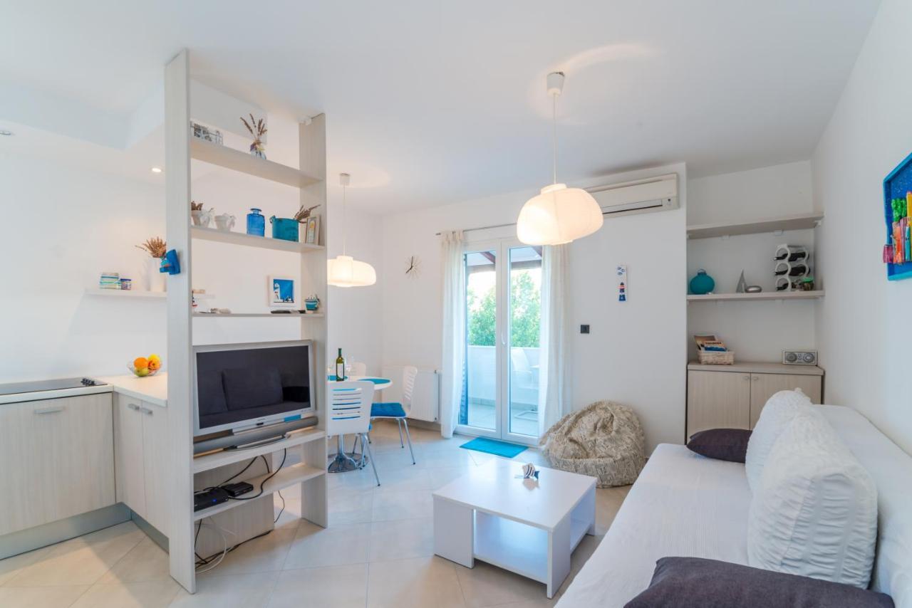Apartments Keran Sukošan Esterno foto